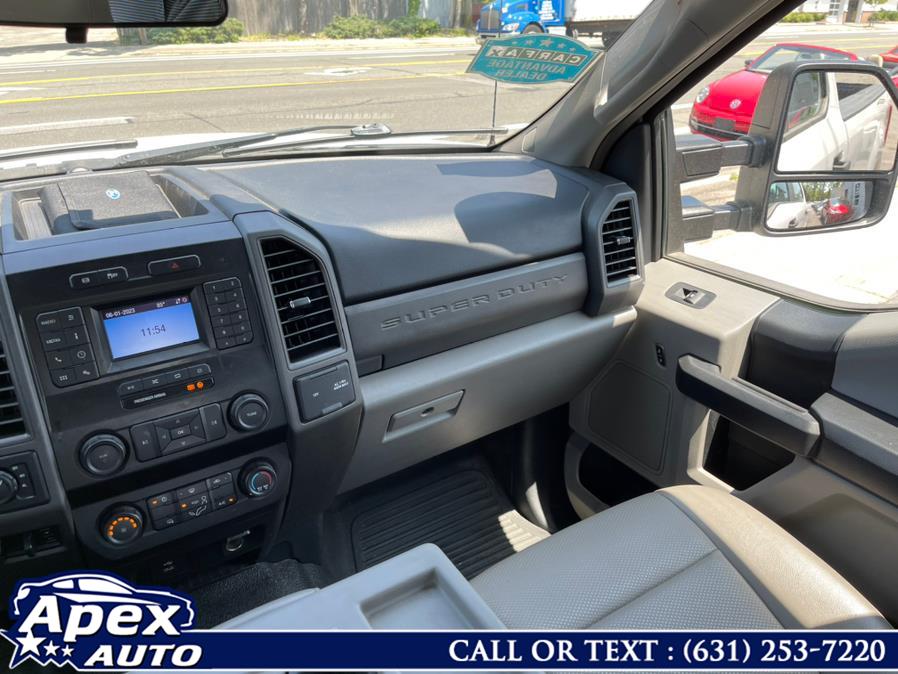 2020 Ford Super Duty F-350 SRW XL 4WD Crew Cab 6.75'' Box, available for sale in Selden, New York | Apex Auto. Selden, New York 2020 Ford Super Duty F-350 SRW XL 4WD Crew Cab 6.75'' Box, available for sale in Selden, New York | Apex Auto. Selden, New York