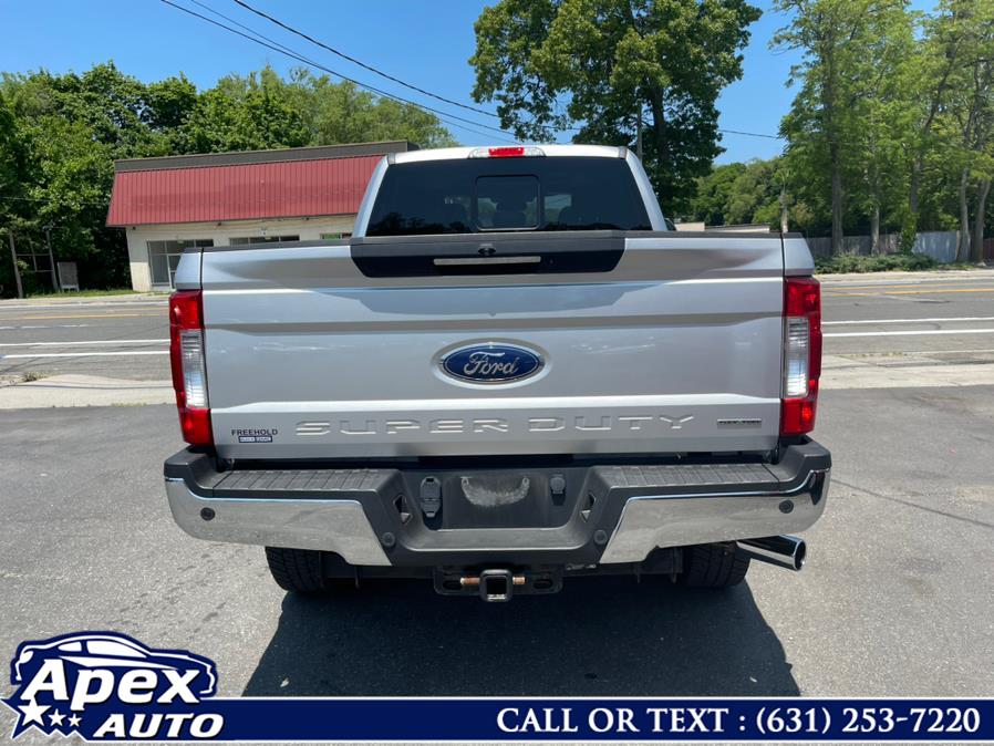 2017 Ford Super Duty F-250 SRW Lariat 4WD Crew Cab 8'' Box, available for sale in Selden, New York | Apex Auto. Selden, New York 2017 Ford Super Duty F-250 SRW Lariat 4WD Crew Cab 8'' Box, available for sale in Selden, New York | Apex Auto. Selden, New York