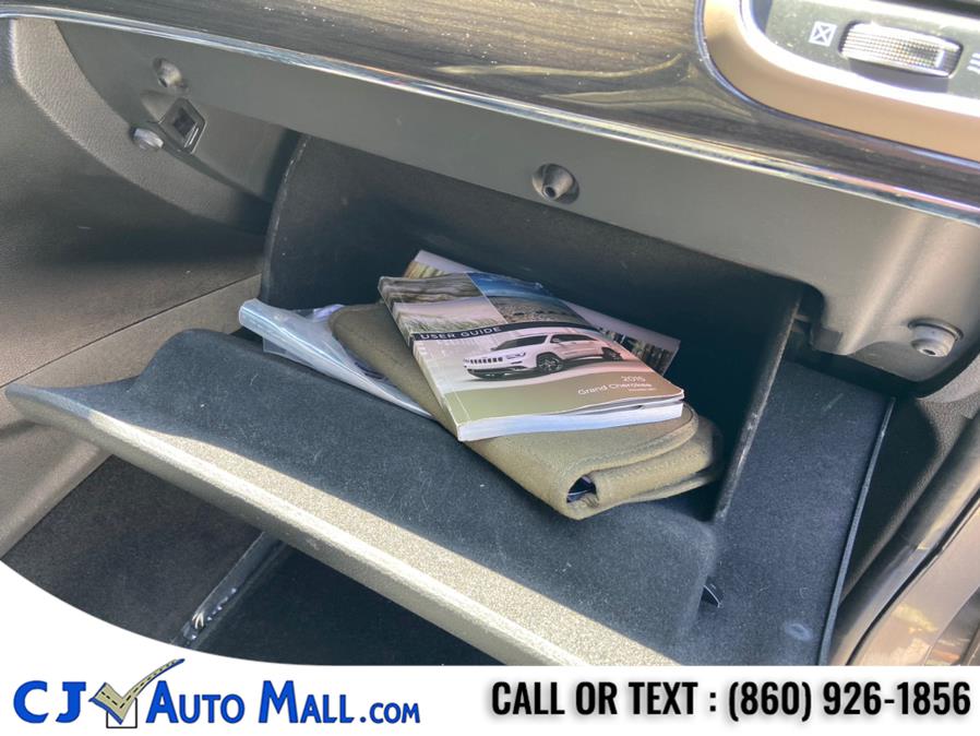 2015 Jeep Grand Cherokee 4WD 4dr Overland, available for sale in Bristol, Connecticut | CJ Auto Mall. Bristol, Connecticut 2015 Jeep Grand Cherokee 4WD 4dr Overland, available for sale in Bristol, Connecticut | CJ Auto Mall. Bristol, Connecticut