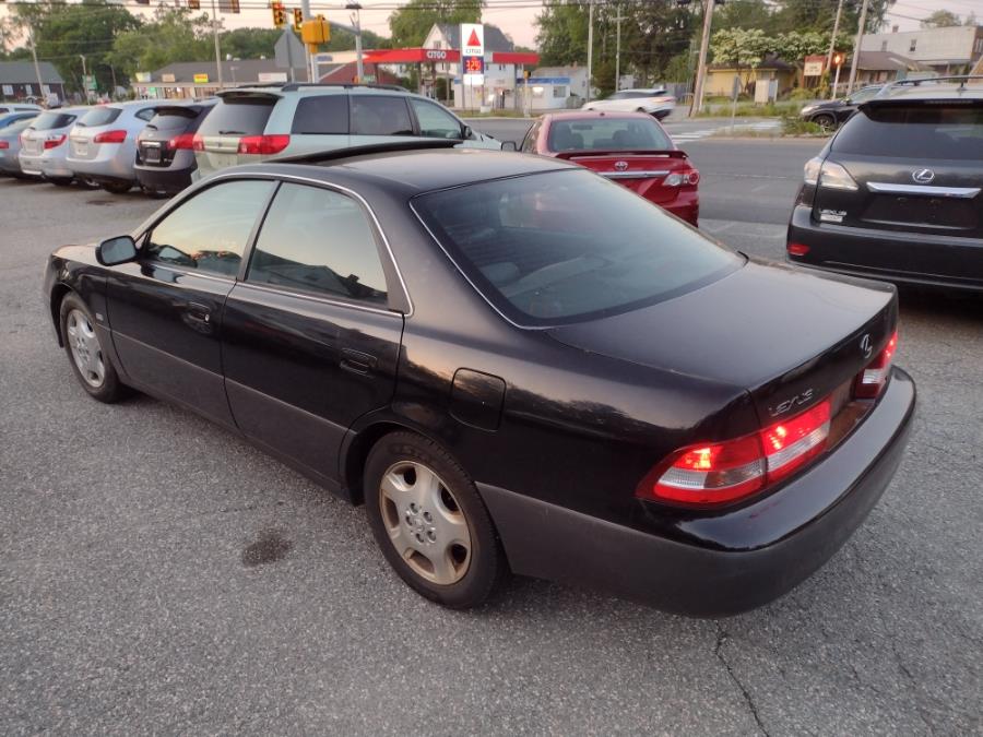 2000 Lexus ES 300 4dr Sdn, available for sale in Chicopee, Massachusetts | Matts Auto Mall LLC. Chicopee, Massachusetts 2000 Lexus ES 300 4dr Sdn, available for sale in Chicopee, Massachusetts | Matts Auto Mall LLC. Chicopee, Massachusetts