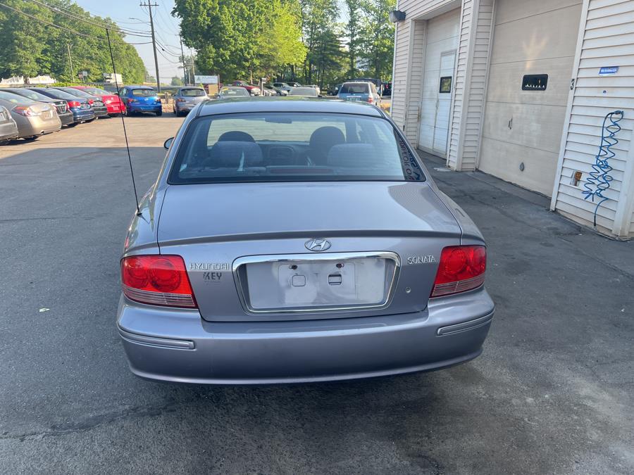 2005 Hyundai Sonata 4dr Sdn GL I4 Auto, available for sale in South Windsor , Connecticut | Ful-line Auto LLC. South Windsor , Connecticut 2005 Hyundai Sonata 4dr Sdn GL I4 Auto, available for sale in South Windsor , Connecticut | Ful-line Auto LLC. South Windsor , Connecticut