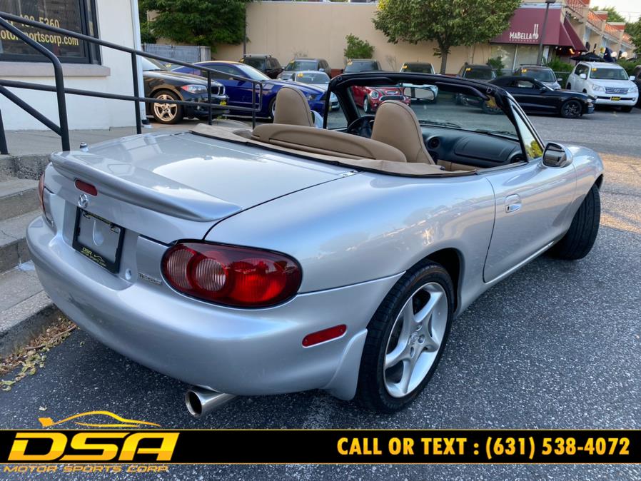 2001 Mazda MX-5 Miata 2dr Conv LS 6-Spd Manual, available for sale in Commack, New York | DSA Motor Sports Corp. Commack, New York 2001 Mazda MX-5 Miata 2dr Conv LS 6-Spd Manual, available for sale in Commack, New York | DSA Motor Sports Corp. Commack, New York