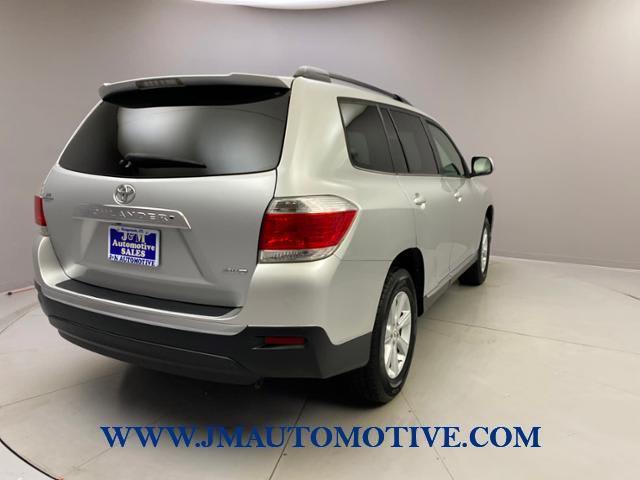 2013 Toyota Highlander 4WD 4dr V6 Plus, available for sale in Naugatuck, Connecticut | J&M Automotive Sls&Svc LLC. Naugatuck, Connecticut 2013 Toyota Highlander 4WD 4dr V6 Plus, available for sale in Naugatuck, Connecticut | J&M Automotive Sls&Svc LLC. Naugatuck, Connecticut