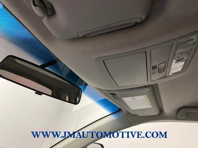 2013 Toyota Highlander 4WD 4dr V6 Plus, available for sale in Naugatuck, Connecticut | J&M Automotive Sls&Svc LLC. Naugatuck, Connecticut 2013 Toyota Highlander 4WD 4dr V6 Plus, available for sale in Naugatuck, Connecticut | J&M Automotive Sls&Svc LLC. Naugatuck, Connecticut