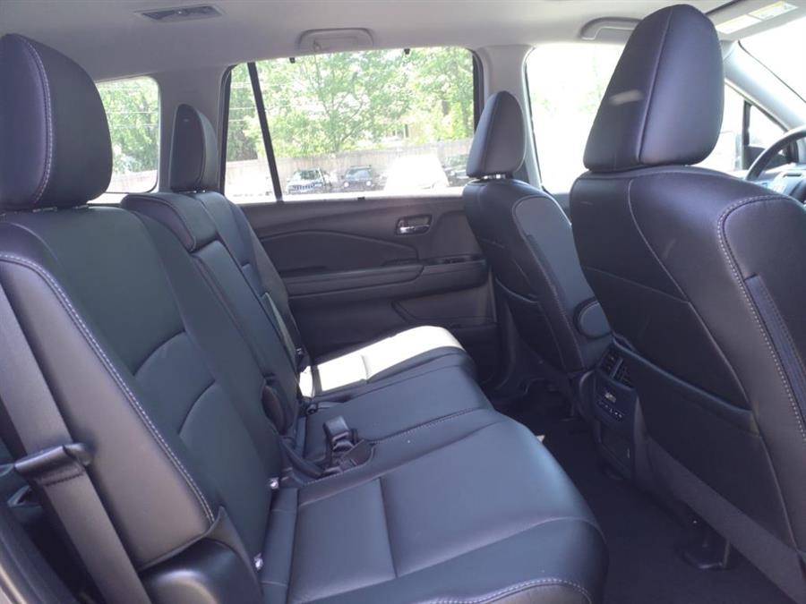 2021 Honda Pilot SE, available for sale in Andover, Massachusetts | Autouse. Andover, Massachusetts 2021 Honda Pilot SE, available for sale in Andover, Massachusetts | Autouse. Andover, Massachusetts