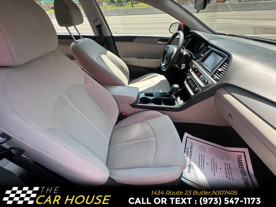 2019 Hyundai Sonata SE 2.4L, available for sale in Butler, New Jersey | The Car House. Butler, New Jersey 2019 Hyundai Sonata SE 2.4L, available for sale in Butler, New Jersey | The Car House. Butler, New Jersey