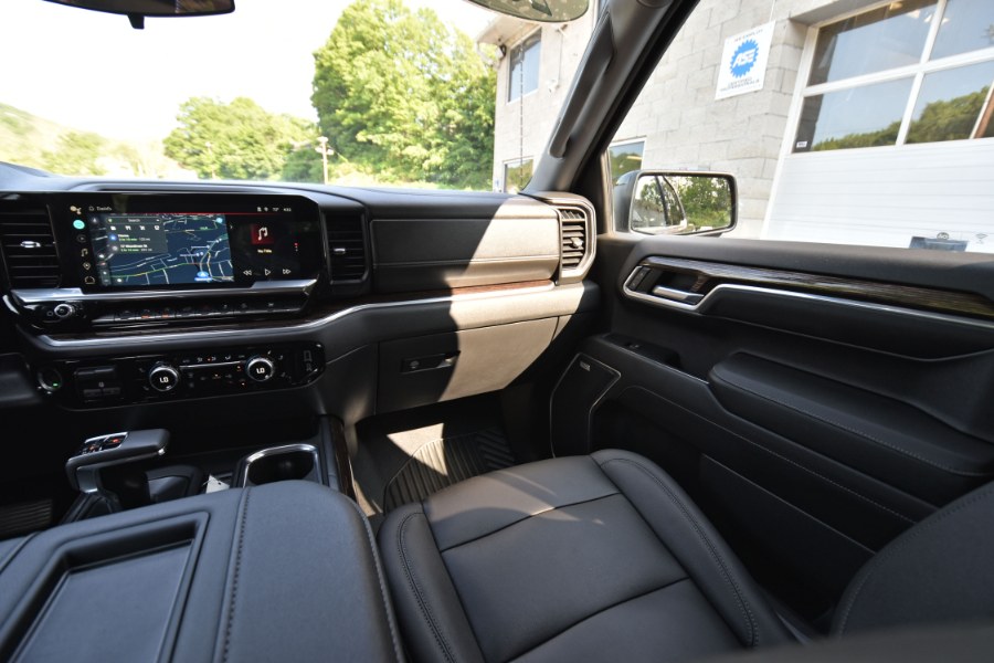 2022 GMC Sierra 1500 4WD Crew Cab 147" Elevation w/3SB, available for sale in Waterbury, Connecticut | Highline Car Connection. Waterbury, Connecticut 2022 GMC Sierra 1500 4WD Crew Cab 147" Elevation w/3SB, available for sale in Waterbury, Connecticut | Highline Car Connection. Waterbury, Connecticut
