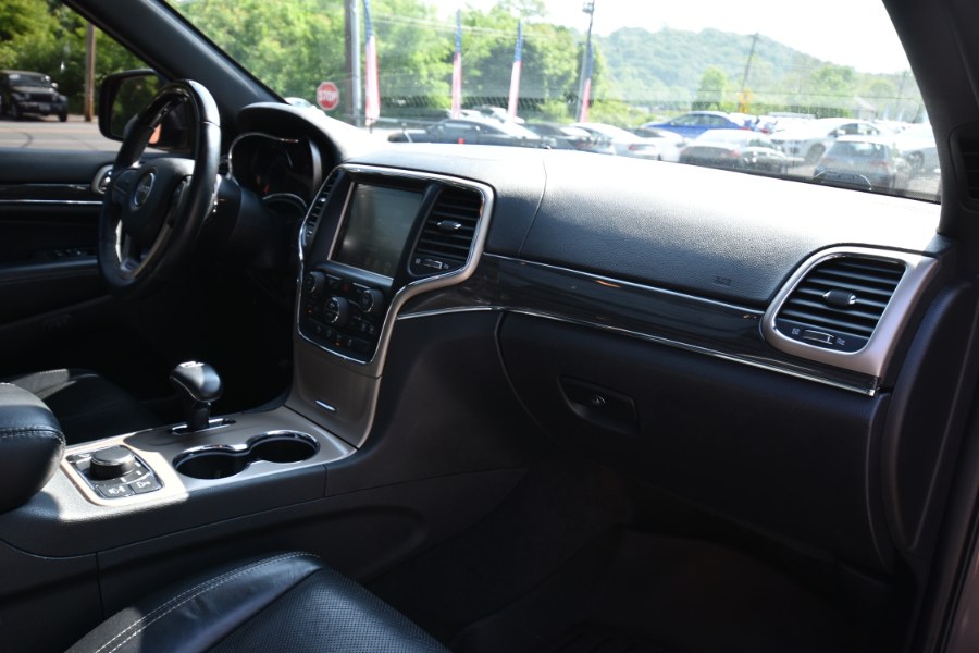 2015 Jeep Grand Cherokee 4WD 4dr Overland, available for sale in Waterbury, Connecticut | Highline Car Connection. Waterbury, Connecticut 2015 Jeep Grand Cherokee 4WD 4dr Overland, available for sale in Waterbury, Connecticut | Highline Car Connection. Waterbury, Connecticut