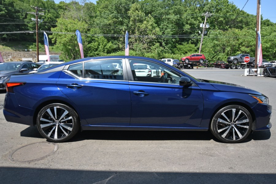 2022 Nissan Altima 2.5 SR Sedan, available for sale in Waterbury, Connecticut | Highline Car Connection. Waterbury, Connecticut 2022 Nissan Altima 2.5 SR Sedan, available for sale in Waterbury, Connecticut | Highline Car Connection. Waterbury, Connecticut