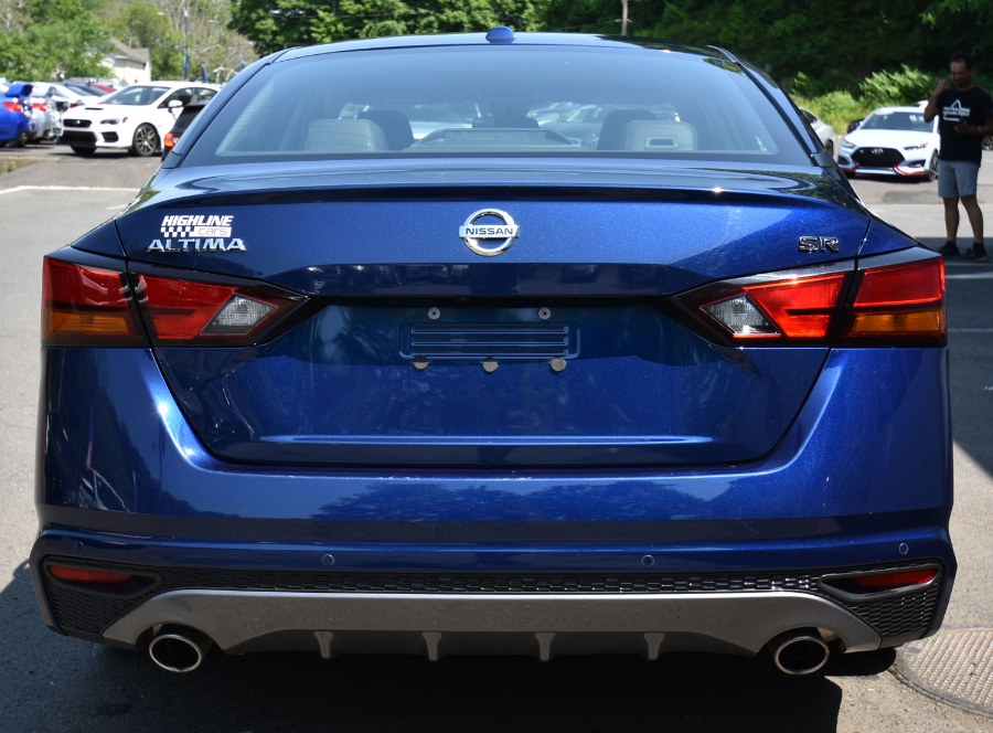 2022 Nissan Altima 2.5 SR Sedan, available for sale in Waterbury, Connecticut | Highline Car Connection. Waterbury, Connecticut 2022 Nissan Altima 2.5 SR Sedan, available for sale in Waterbury, Connecticut | Highline Car Connection. Waterbury, Connecticut