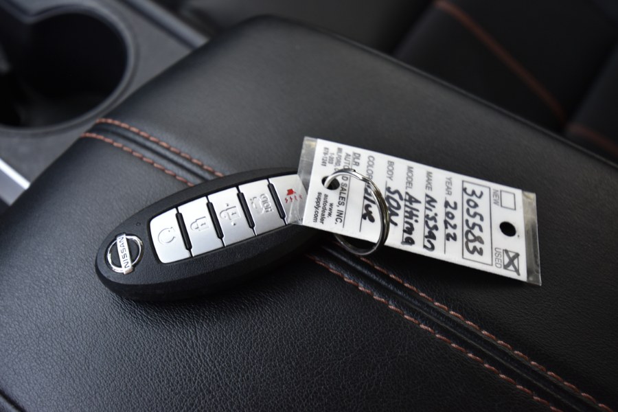 2022 Nissan Altima 2.5 SR Sedan, available for sale in Waterbury, Connecticut | Highline Car Connection. Waterbury, Connecticut 2022 Nissan Altima 2.5 SR Sedan, available for sale in Waterbury, Connecticut | Highline Car Connection. Waterbury, Connecticut