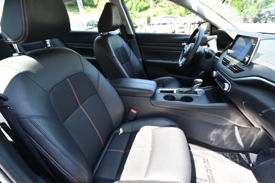 2022 Nissan Altima 2.5 SR Sedan, available for sale in Waterbury, Connecticut | Highline Car Connection. Waterbury, Connecticut 2022 Nissan Altima 2.5 SR Sedan, available for sale in Waterbury, Connecticut | Highline Car Connection. Waterbury, Connecticut