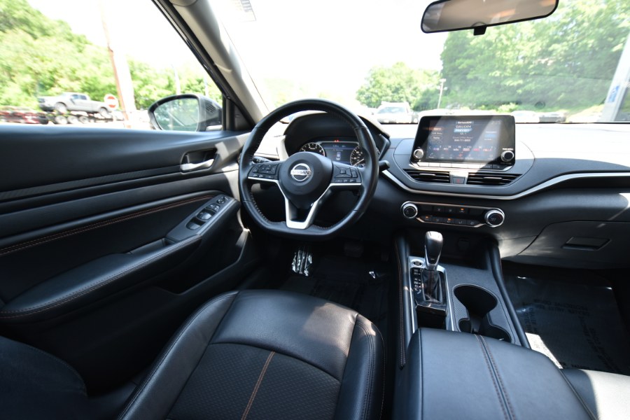 2022 Nissan Altima 2.5 SR Sedan, available for sale in Waterbury, Connecticut | Highline Car Connection. Waterbury, Connecticut 2022 Nissan Altima 2.5 SR Sedan, available for sale in Waterbury, Connecticut | Highline Car Connection. Waterbury, Connecticut