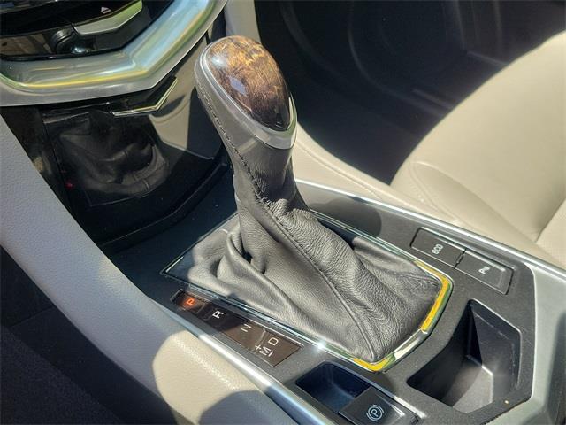 2013 Cadillac Srx Performance, available for sale in Stratford, Connecticut | Wiz Leasing Inc. Stratford, Connecticut 2013 Cadillac Srx Performance, available for sale in Stratford, Connecticut | Wiz Leasing Inc. Stratford, Connecticut