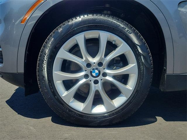 2014 BMW X5 xDrive35i, available for sale in Stratford, Connecticut | Wiz Leasing Inc. Stratford, Connecticut 2014 BMW X5 xDrive35i, available for sale in Stratford, Connecticut | Wiz Leasing Inc. Stratford, Connecticut