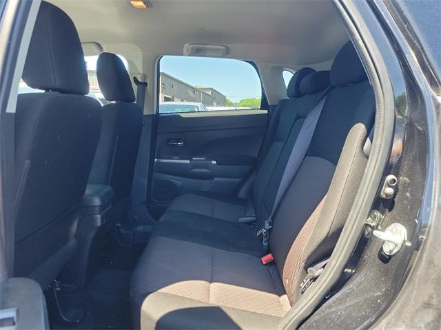 2019 Mitsubishi Outlander Sport 2.0 SP, available for sale in Stratford, Connecticut | Wiz Leasing Inc. Stratford, Connecticut 2019 Mitsubishi Outlander Sport 2.0 SP, available for sale in Stratford, Connecticut | Wiz Leasing Inc. Stratford, Connecticut