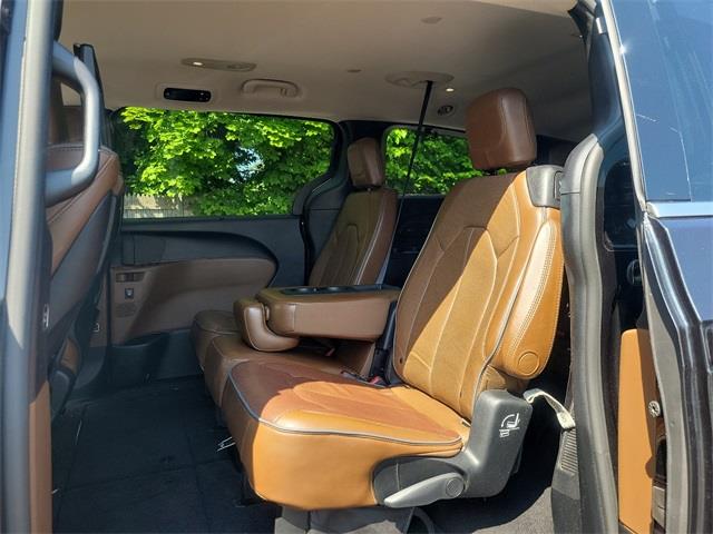 2017 Chrysler Pacifica Limited, available for sale in Stratford, Connecticut | Wiz Leasing Inc. Stratford, Connecticut 2017 Chrysler Pacifica Limited, available for sale in Stratford, Connecticut | Wiz Leasing Inc. Stratford, Connecticut