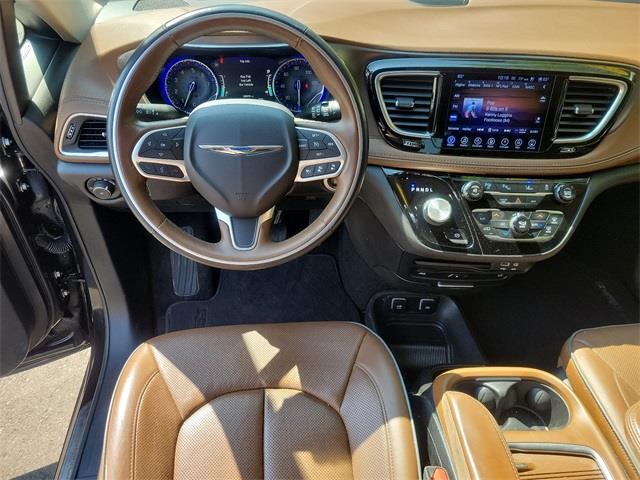 2017 Chrysler Pacifica Limited, available for sale in Stratford, Connecticut | Wiz Leasing Inc. Stratford, Connecticut 2017 Chrysler Pacifica Limited, available for sale in Stratford, Connecticut | Wiz Leasing Inc. Stratford, Connecticut