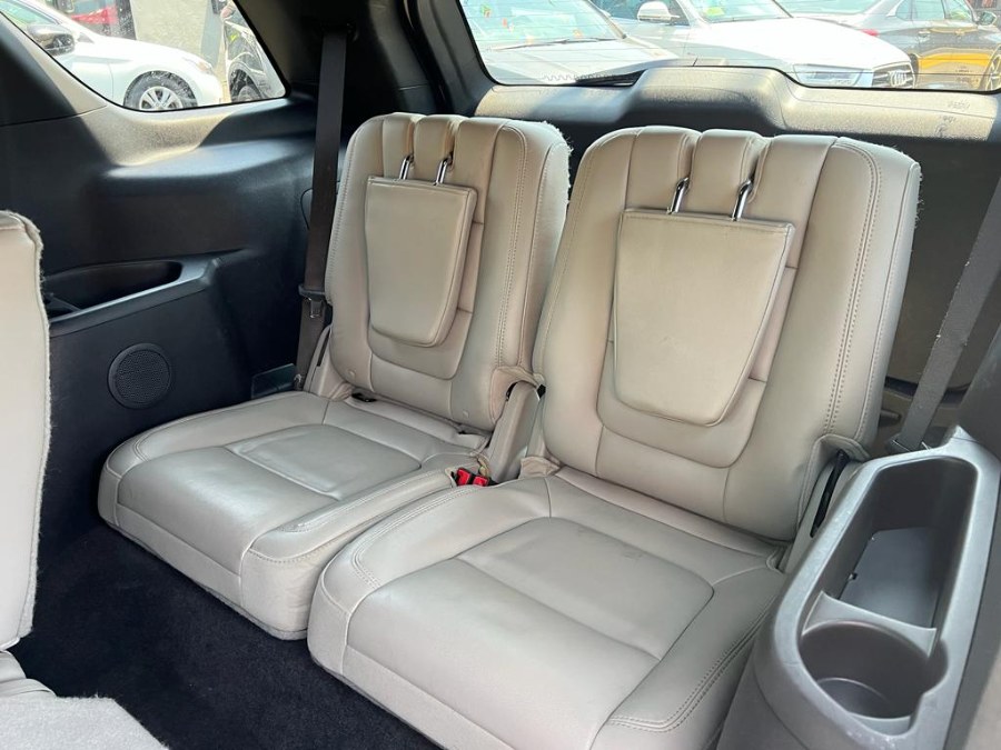 2012 Ford Explorer FWD 4dr XLT, available for sale in Peabody, Massachusetts | New Star Motors. Peabody, Massachusetts 2012 Ford Explorer FWD 4dr XLT, available for sale in Peabody, Massachusetts | New Star Motors. Peabody, Massachusetts