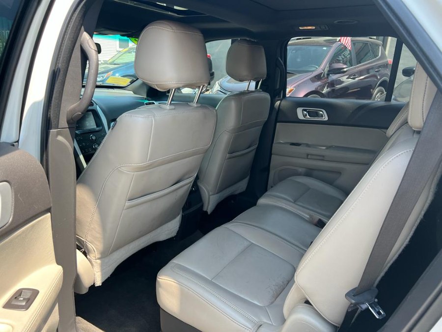 2012 Ford Explorer FWD 4dr XLT, available for sale in Peabody, Massachusetts | New Star Motors. Peabody, Massachusetts 2012 Ford Explorer FWD 4dr XLT, available for sale in Peabody, Massachusetts | New Star Motors. Peabody, Massachusetts