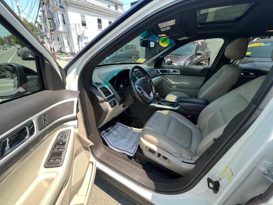 2012 Ford Explorer FWD 4dr XLT, available for sale in Peabody, Massachusetts | New Star Motors. Peabody, Massachusetts 2012 Ford Explorer FWD 4dr XLT, available for sale in Peabody, Massachusetts | New Star Motors. Peabody, Massachusetts