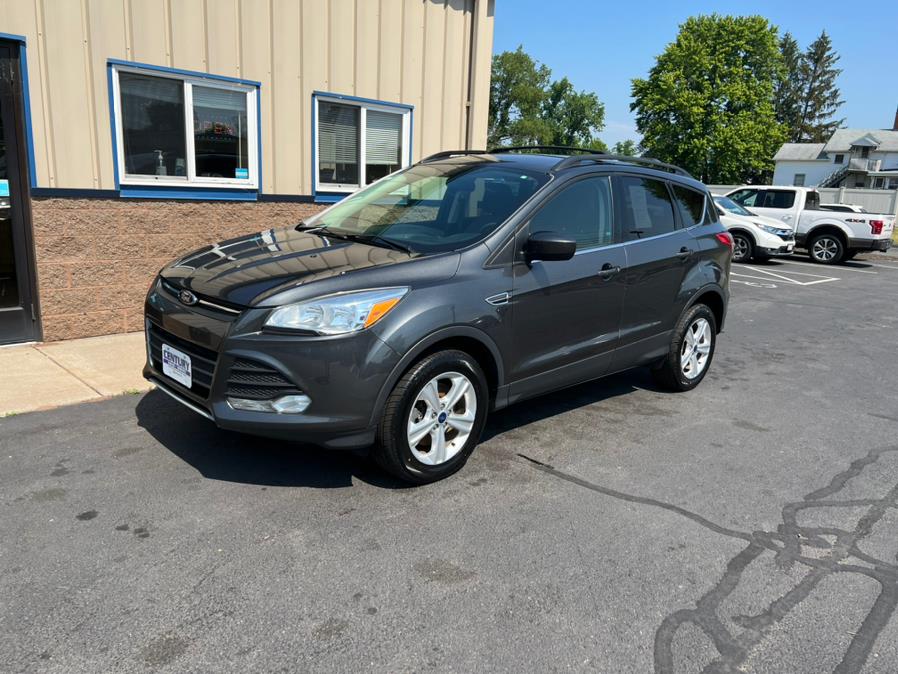 2016 Ford Escape 4WD 4dr SE, available for sale in East Windsor, Connecticut | Century Auto And Truck. East Windsor, Connecticut