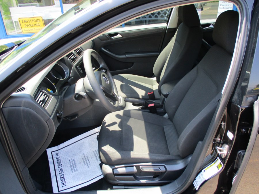 2016 Volkswagen Jetta Sedan 4dr Auto 1.4T S, available for sale in Meriden, Connecticut | Cos Central Auto. Meriden, Connecticut 2016 Volkswagen Jetta Sedan 4dr Auto 1.4T S, available for sale in Meriden, Connecticut | Cos Central Auto. Meriden, Connecticut
