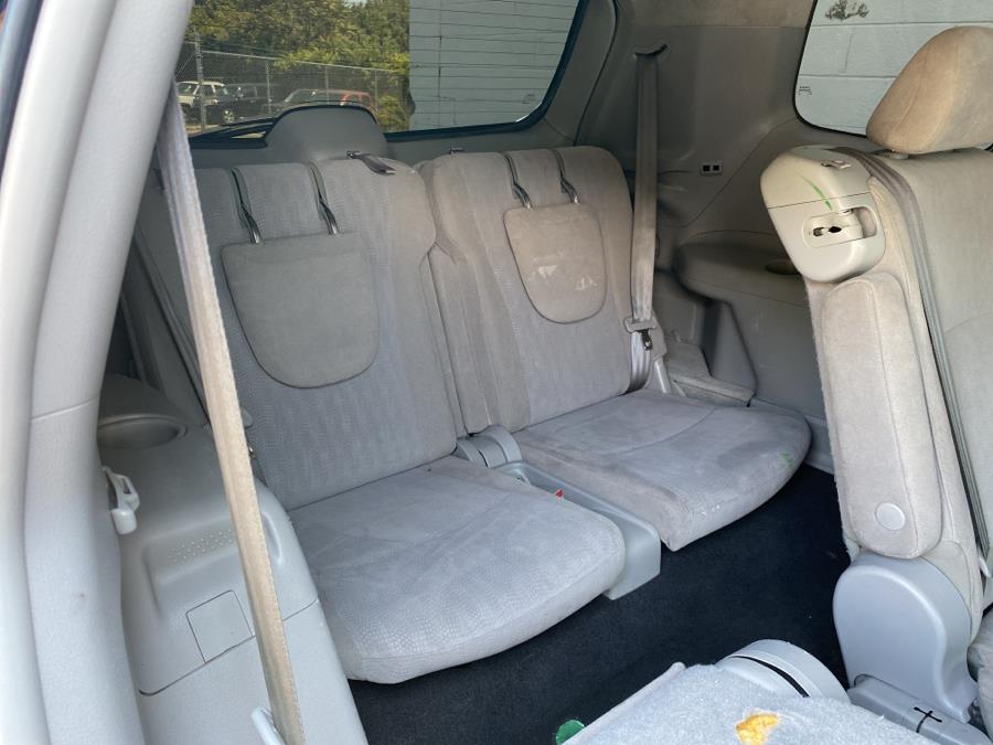 2012 Toyota Highlander 4WD 4dr V6 (Natl), available for sale in Milford, Connecticut | Dealertown Auto Wholesalers. Milford, Connecticut 2012 Toyota Highlander 4WD 4dr V6 (Natl), available for sale in Milford, Connecticut | Dealertown Auto Wholesalers. Milford, Connecticut