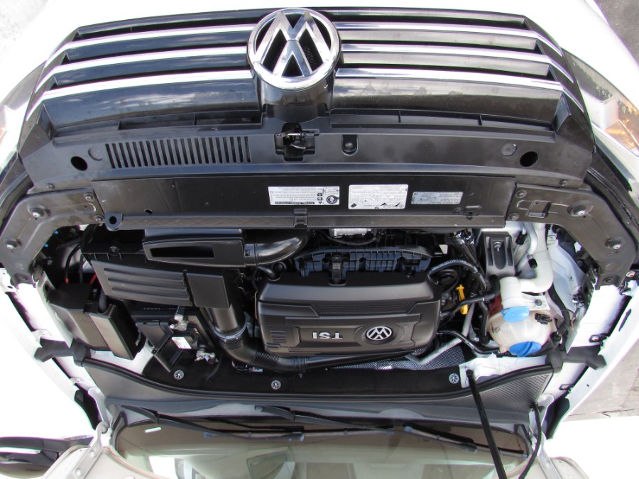 2015 Volkswagen Passat 4dr Sdn 1.8T Auto SE w/Sunroof & Nav, available for sale in Orlando, Florida | VIP Auto Enterprise, Inc. Orlando, Florida 2015 Volkswagen Passat 4dr Sdn 1.8T Auto SE w/Sunroof & Nav, available for sale in Orlando, Florida | VIP Auto Enterprise, Inc. Orlando, Florida