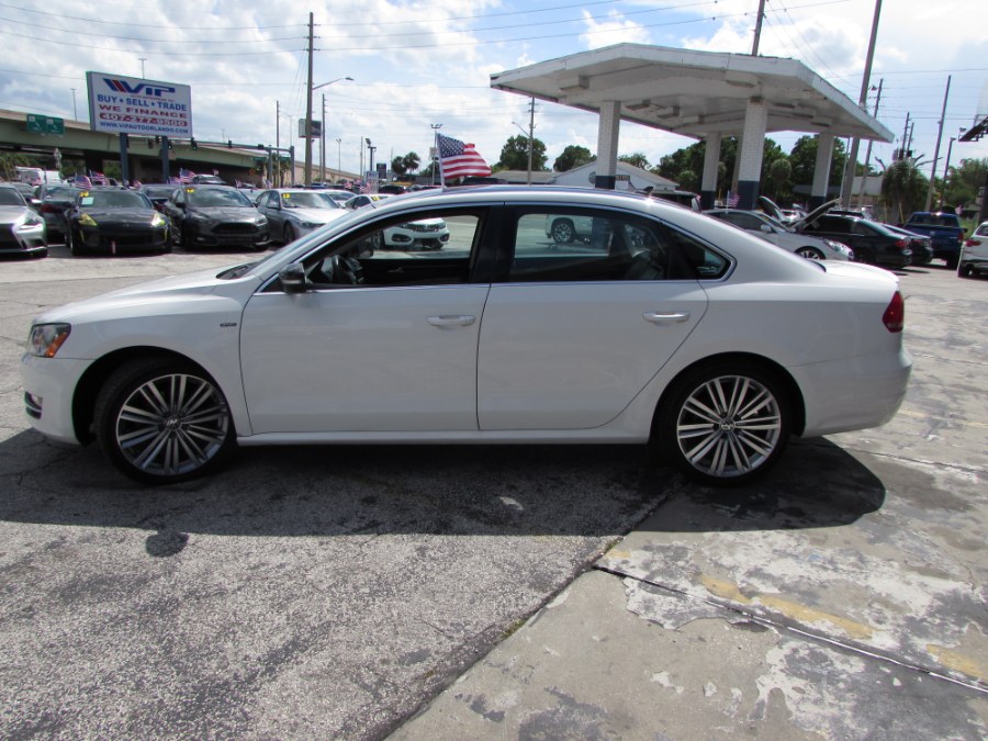 2015 Volkswagen Passat 4dr Sdn 1.8T Auto SE w/Sunroof & Nav, available for sale in Orlando, Florida | VIP Auto Enterprise, Inc. Orlando, Florida 2015 Volkswagen Passat 4dr Sdn 1.8T Auto SE w/Sunroof & Nav, available for sale in Orlando, Florida | VIP Auto Enterprise, Inc. Orlando, Florida