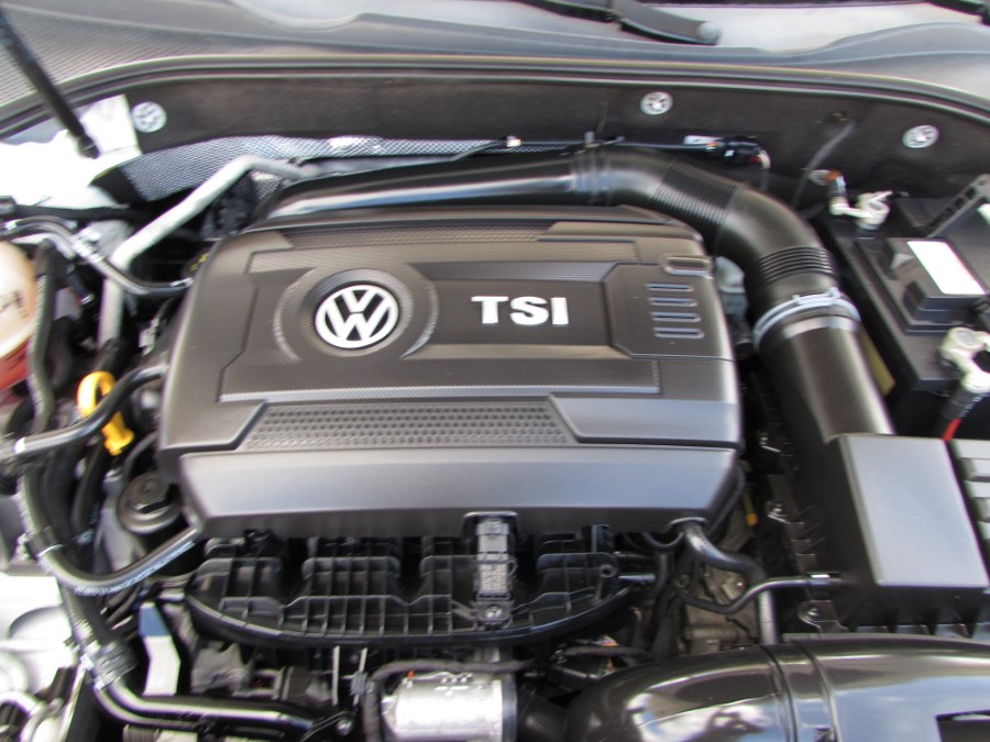 2015 Volkswagen Passat 4dr Sdn 1.8T Auto SE w/Sunroof & Nav, available for sale in Orlando, Florida | VIP Auto Enterprise, Inc. Orlando, Florida 2015 Volkswagen Passat 4dr Sdn 1.8T Auto SE w/Sunroof & Nav, available for sale in Orlando, Florida | VIP Auto Enterprise, Inc. Orlando, Florida