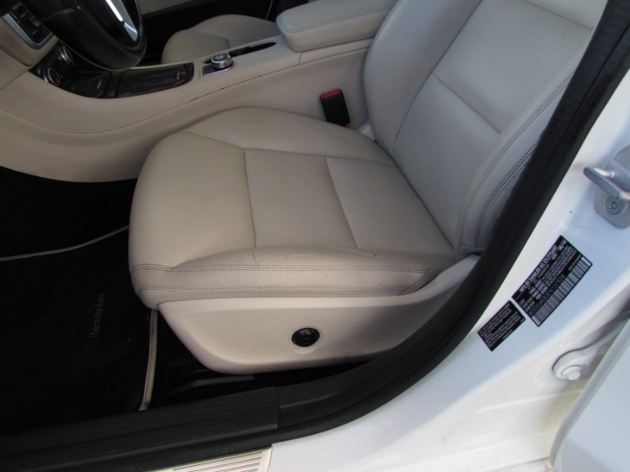 2014 Mercedes-Benz CLA-Class 4dr Sdn CLA250 FWD, available for sale in Orlando, Florida | VIP Auto Enterprise, Inc. Orlando, Florida 2014 Mercedes-Benz CLA-Class 4dr Sdn CLA250 FWD, available for sale in Orlando, Florida | VIP Auto Enterprise, Inc. Orlando, Florida