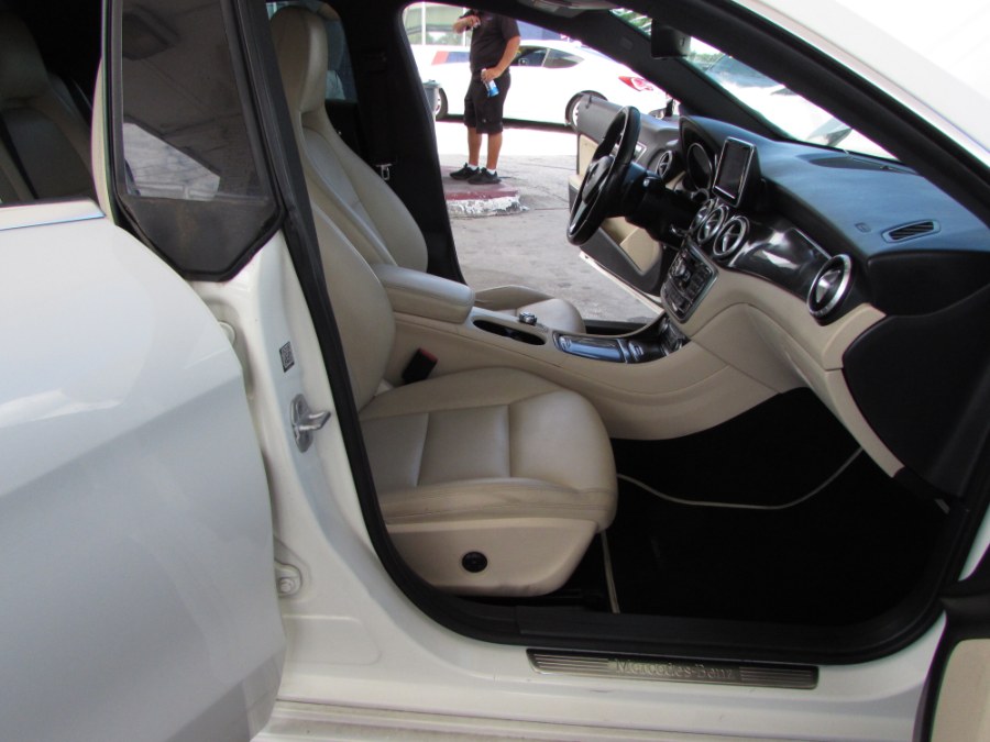 2014 Mercedes-Benz CLA-Class 4dr Sdn CLA250 FWD, available for sale in Orlando, Florida | VIP Auto Enterprise, Inc. Orlando, Florida 2014 Mercedes-Benz CLA-Class 4dr Sdn CLA250 FWD, available for sale in Orlando, Florida | VIP Auto Enterprise, Inc. Orlando, Florida