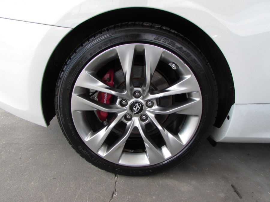 2013 Hyundai Genesis Coupe 2dr V6 3.8L Man R-Spec, available for sale in Orlando, Florida | VIP Auto Enterprise, Inc. Orlando, Florida 2013 Hyundai Genesis Coupe 2dr V6 3.8L Man R-Spec, available for sale in Orlando, Florida | VIP Auto Enterprise, Inc. Orlando, Florida