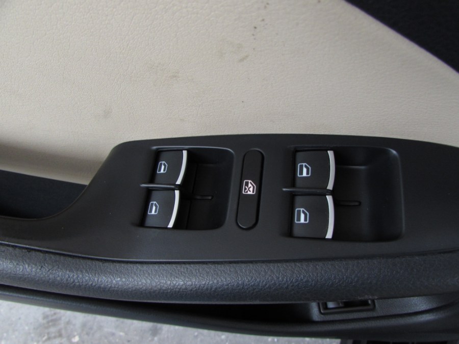2015 Volkswagen Jetta Sedan 4dr Auto 1.8T SE w/Connectivity PZEV, available for sale in Orlando, Florida | VIP Auto Enterprise, Inc. Orlando, Florida 2015 Volkswagen Jetta Sedan 4dr Auto 1.8T SE w/Connectivity PZEV, available for sale in Orlando, Florida | VIP Auto Enterprise, Inc. Orlando, Florida