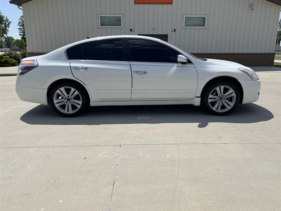 2010 Nissan Altima 2.5 S, available for sale in Elida, Ohio | Josh's All Under Ten LLC. Elida, Ohio 2010 Nissan Altima 2.5 S, available for sale in Elida, Ohio | Josh's All Under Ten LLC. Elida, Ohio