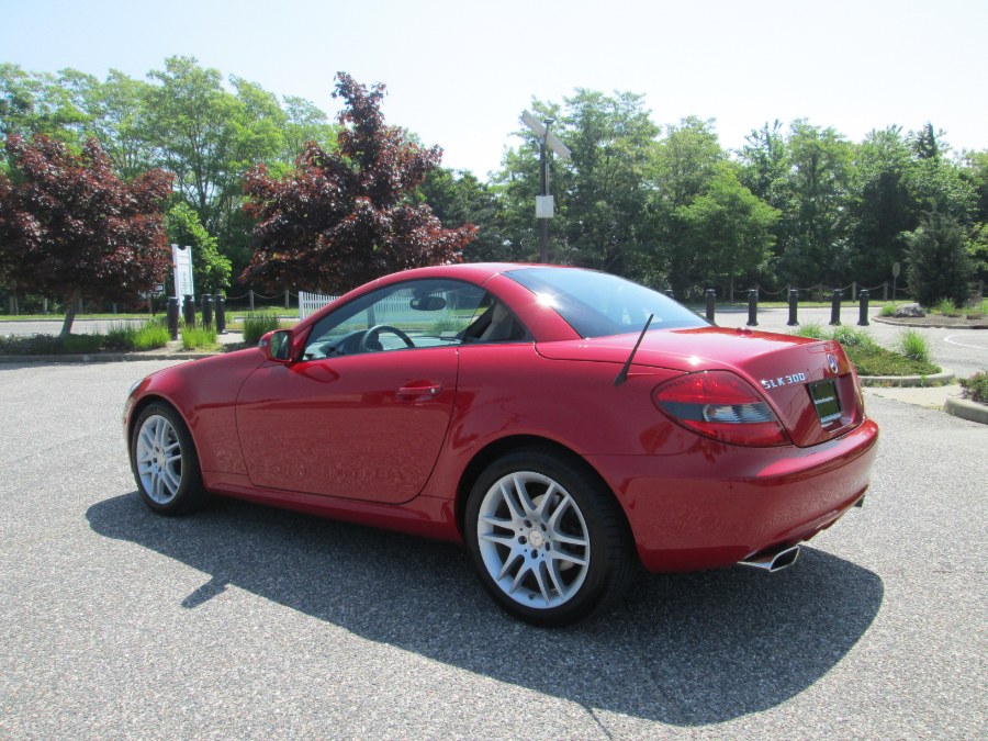2009 Mercedes-Benz SLK-Class 2dr Roadster 3.0L, available for sale in Massapequa, New York | South Shore Auto Brokers & Sales. Massapequa, New York 2009 Mercedes-Benz SLK-Class 2dr Roadster 3.0L, available for sale in Massapequa, New York | South Shore Auto Brokers & Sales. Massapequa, New York