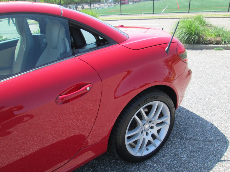 2009 Mercedes-Benz SLK-Class 2dr Roadster 3.0L, available for sale in Massapequa, New York | South Shore Auto Brokers & Sales. Massapequa, New York 2009 Mercedes-Benz SLK-Class 2dr Roadster 3.0L, available for sale in Massapequa, New York | South Shore Auto Brokers & Sales. Massapequa, New York