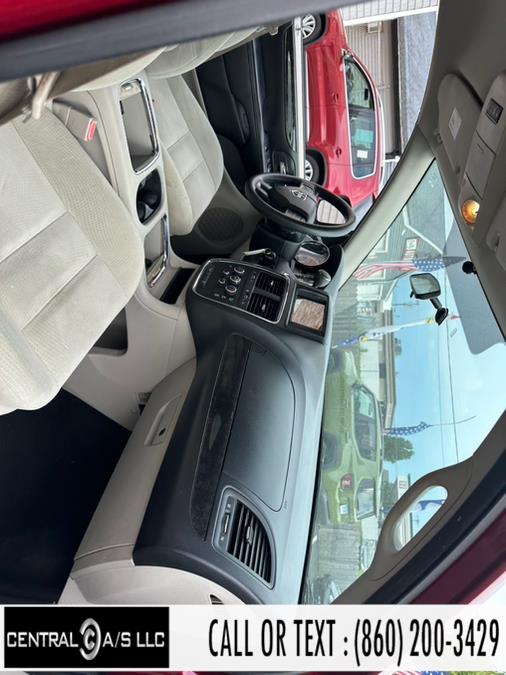 2014 Dodge Grand Caravan 4dr Wgn SXT, available for sale in East Windsor, Connecticut | Central A/S LLC. East Windsor, Connecticut 2014 Dodge Grand Caravan 4dr Wgn SXT, available for sale in East Windsor, Connecticut | Central A/S LLC. East Windsor, Connecticut