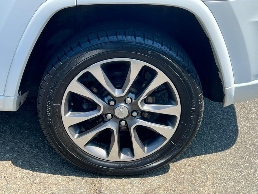 2018 Jeep Grand Cherokee Overland 4x4, available for sale in Berlin, Connecticut | Tru Auto Mall. Berlin, Connecticut 2018 Jeep Grand Cherokee Overland 4x4, available for sale in Berlin, Connecticut | Tru Auto Mall. Berlin, Connecticut