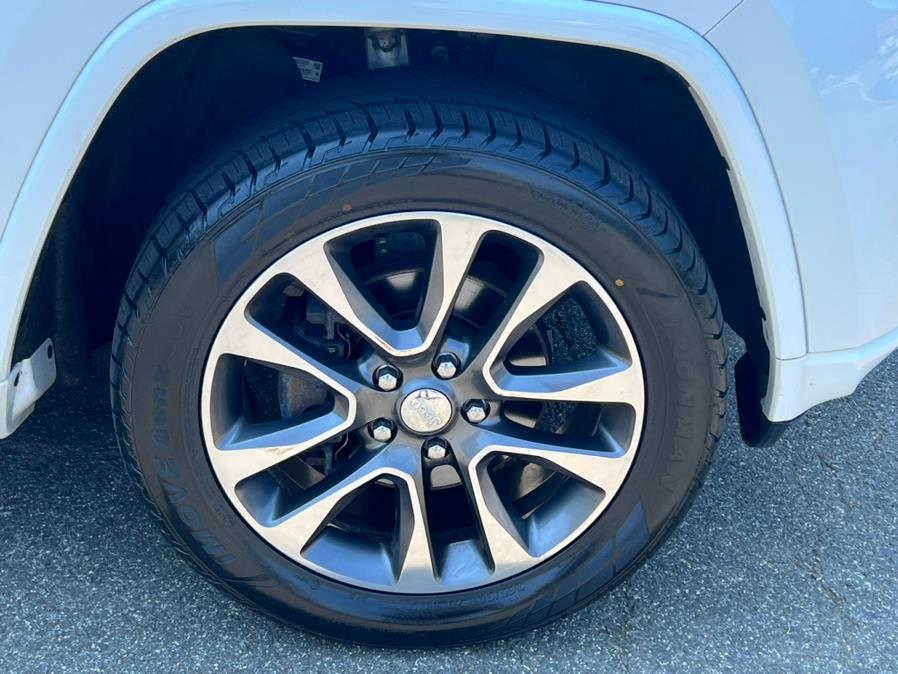 2018 Jeep Grand Cherokee Overland 4x4, available for sale in Berlin, Connecticut | Tru Auto Mall. Berlin, Connecticut 2018 Jeep Grand Cherokee Overland 4x4, available for sale in Berlin, Connecticut | Tru Auto Mall. Berlin, Connecticut