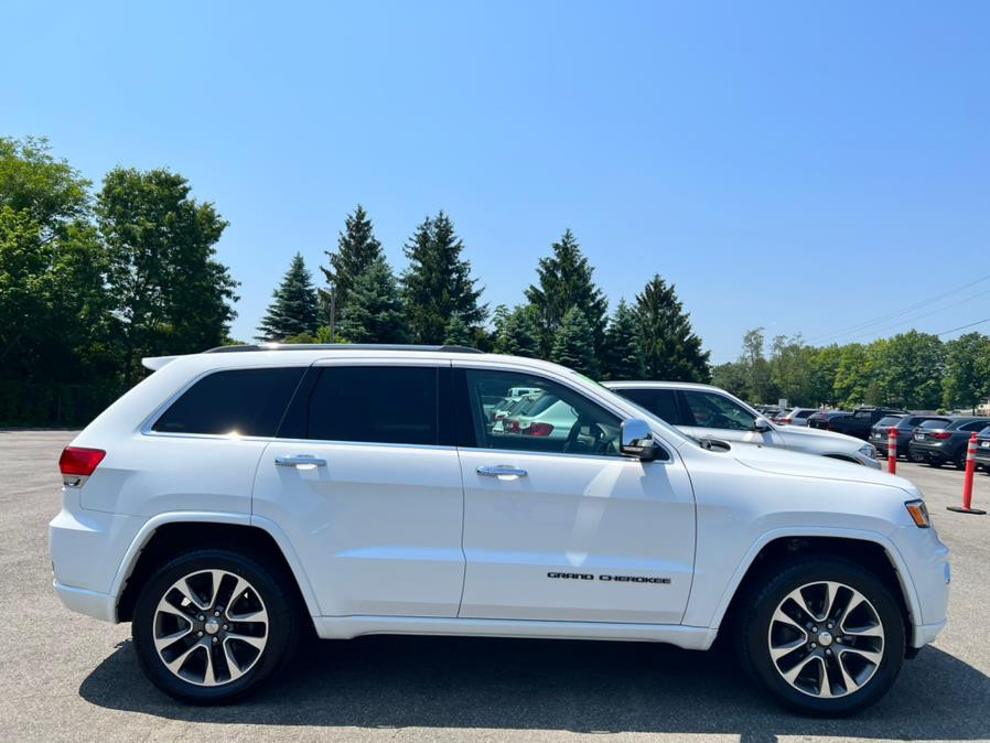 2018 Jeep Grand Cherokee Overland 4x4, available for sale in Berlin, Connecticut | Tru Auto Mall. Berlin, Connecticut 2018 Jeep Grand Cherokee Overland 4x4, available for sale in Berlin, Connecticut | Tru Auto Mall. Berlin, Connecticut