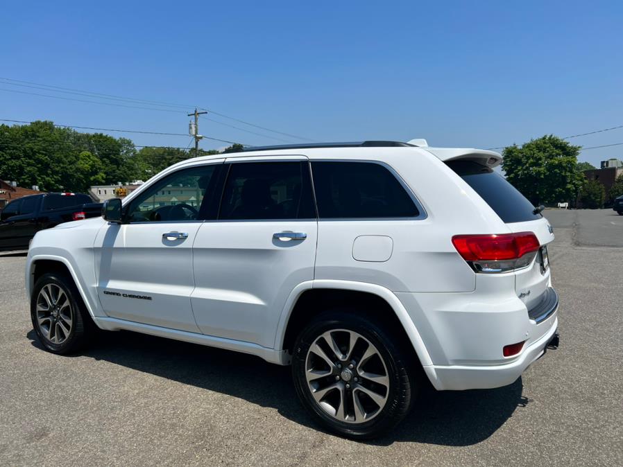 2018 Jeep Grand Cherokee Overland 4x4, available for sale in Berlin, Connecticut | Tru Auto Mall. Berlin, Connecticut 2018 Jeep Grand Cherokee Overland 4x4, available for sale in Berlin, Connecticut | Tru Auto Mall. Berlin, Connecticut