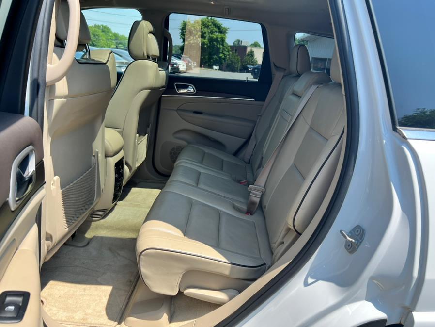 2018 Jeep Grand Cherokee Overland 4x4, available for sale in Berlin, Connecticut | Tru Auto Mall. Berlin, Connecticut 2018 Jeep Grand Cherokee Overland 4x4, available for sale in Berlin, Connecticut | Tru Auto Mall. Berlin, Connecticut