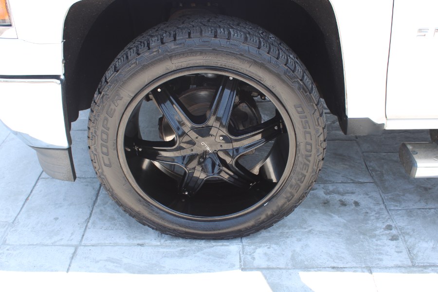 2014 Chevrolet Silverado 1500 4WD Crew Cab 143.5" LT w/1LT, available for sale in Plantsville, Connecticut | Auto House of Luxury. Plantsville, Connecticut 2014 Chevrolet Silverado 1500 4WD Crew Cab 143.5" LT w/1LT, available for sale in Plantsville, Connecticut | Auto House of Luxury. Plantsville, Connecticut