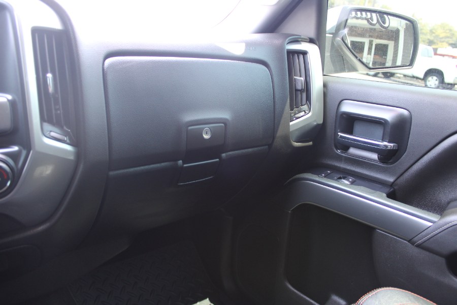 2014 Chevrolet Silverado 1500 4WD Crew Cab 143.5" LT w/1LT, available for sale in Plantsville, Connecticut | Auto House of Luxury. Plantsville, Connecticut 2014 Chevrolet Silverado 1500 4WD Crew Cab 143.5" LT w/1LT, available for sale in Plantsville, Connecticut | Auto House of Luxury. Plantsville, Connecticut