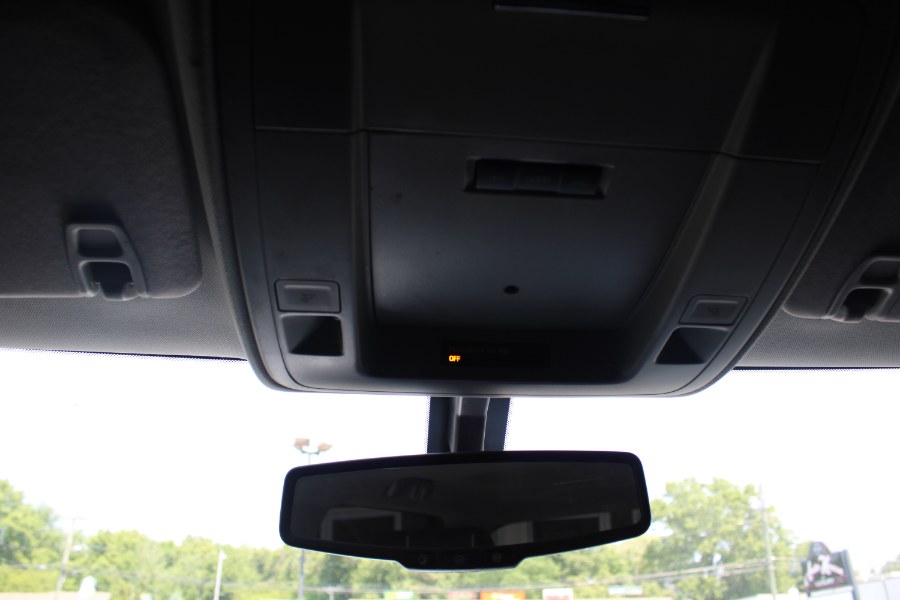 2014 Chevrolet Silverado 1500 4WD Crew Cab 143.5" LT w/1LT, available for sale in Plantsville, Connecticut | Auto House of Luxury. Plantsville, Connecticut 2014 Chevrolet Silverado 1500 4WD Crew Cab 143.5" LT w/1LT, available for sale in Plantsville, Connecticut | Auto House of Luxury. Plantsville, Connecticut