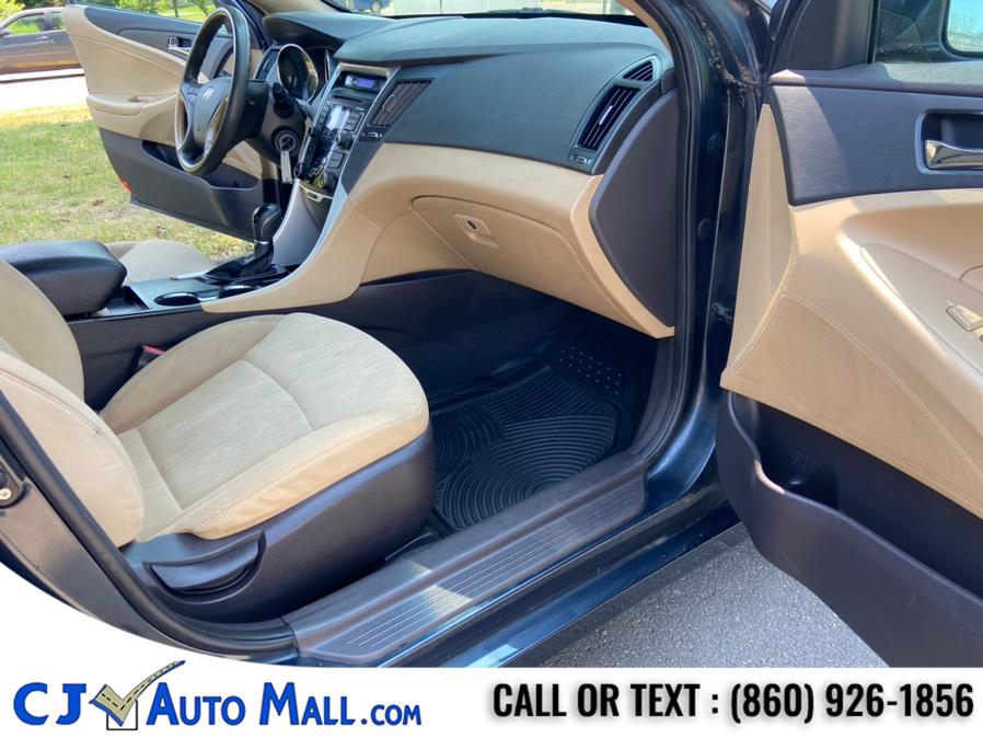 2011 Hyundai Sonata 4dr Sdn 2.4L Auto GLS, available for sale in Bristol, Connecticut | CJ Auto Mall. Bristol, Connecticut 2011 Hyundai Sonata 4dr Sdn 2.4L Auto GLS, available for sale in Bristol, Connecticut | CJ Auto Mall. Bristol, Connecticut