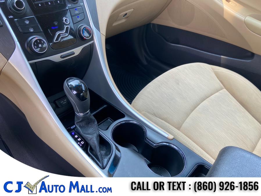 2011 Hyundai Sonata 4dr Sdn 2.4L Auto GLS, available for sale in Bristol, Connecticut | CJ Auto Mall. Bristol, Connecticut 2011 Hyundai Sonata 4dr Sdn 2.4L Auto GLS, available for sale in Bristol, Connecticut | CJ Auto Mall. Bristol, Connecticut