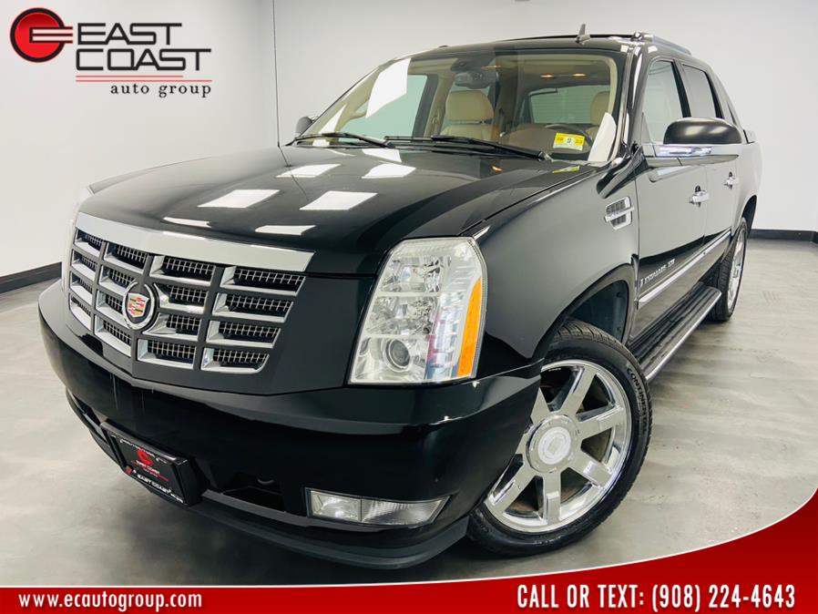 2007 Cadillac Escalade EXT AWD 4dr, available for sale in Linden, New Jersey | East Coast Auto Group. Linden, New Jersey